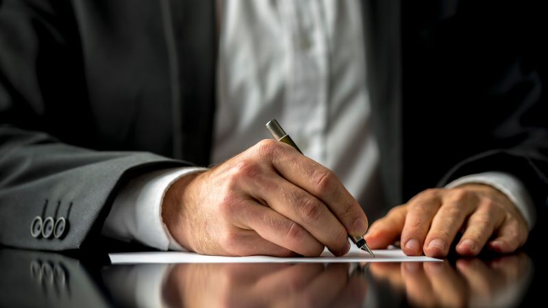 行政書士と他士業の独占業務の違いとは?弁護士・司法書士・税理士との比較 administrative scrivener exclusive business 4 - 行政書士と他士業の独占業務の違いとは?弁護士・司法書士・税理士との比較