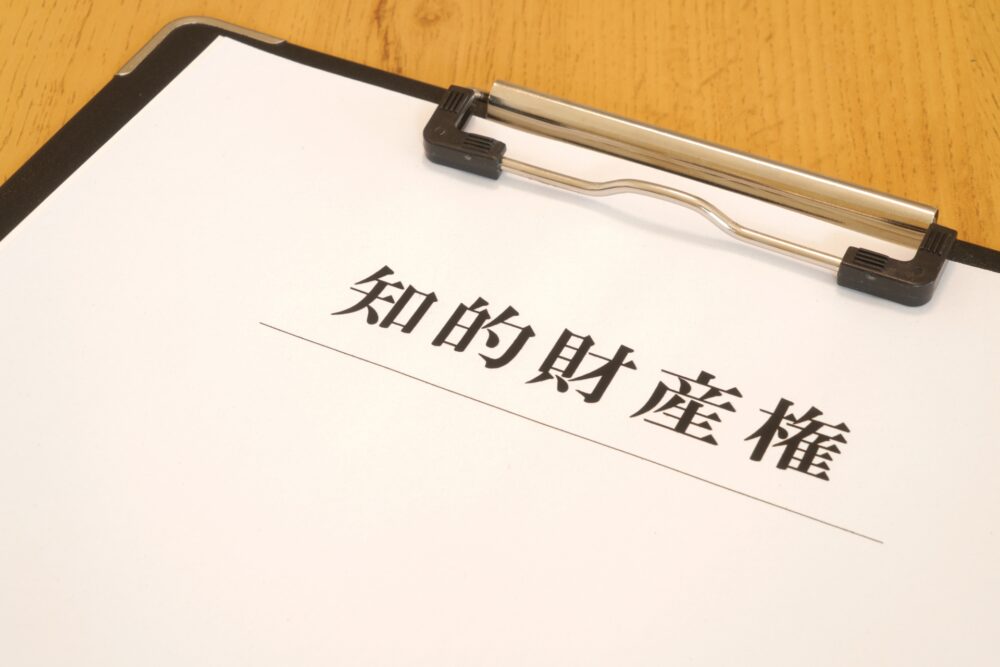 27931514 m - 法務の仕事内容9つと必要な能力4つを徹底解説｜行政書士を目指す方必見！